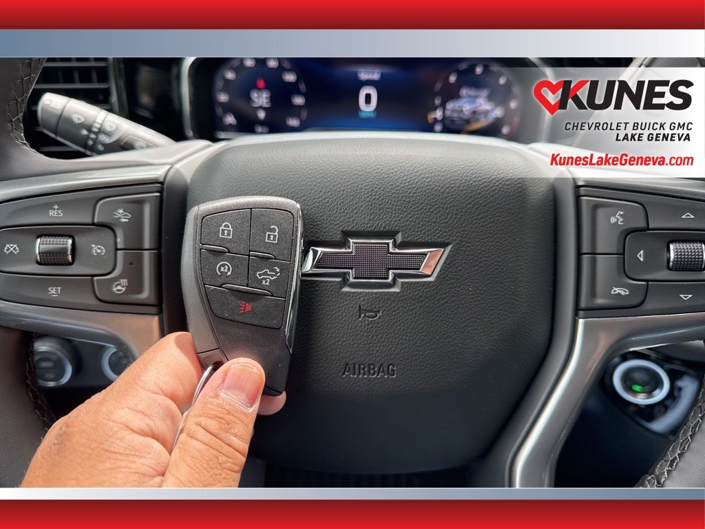 Vehicle image 18 of 53