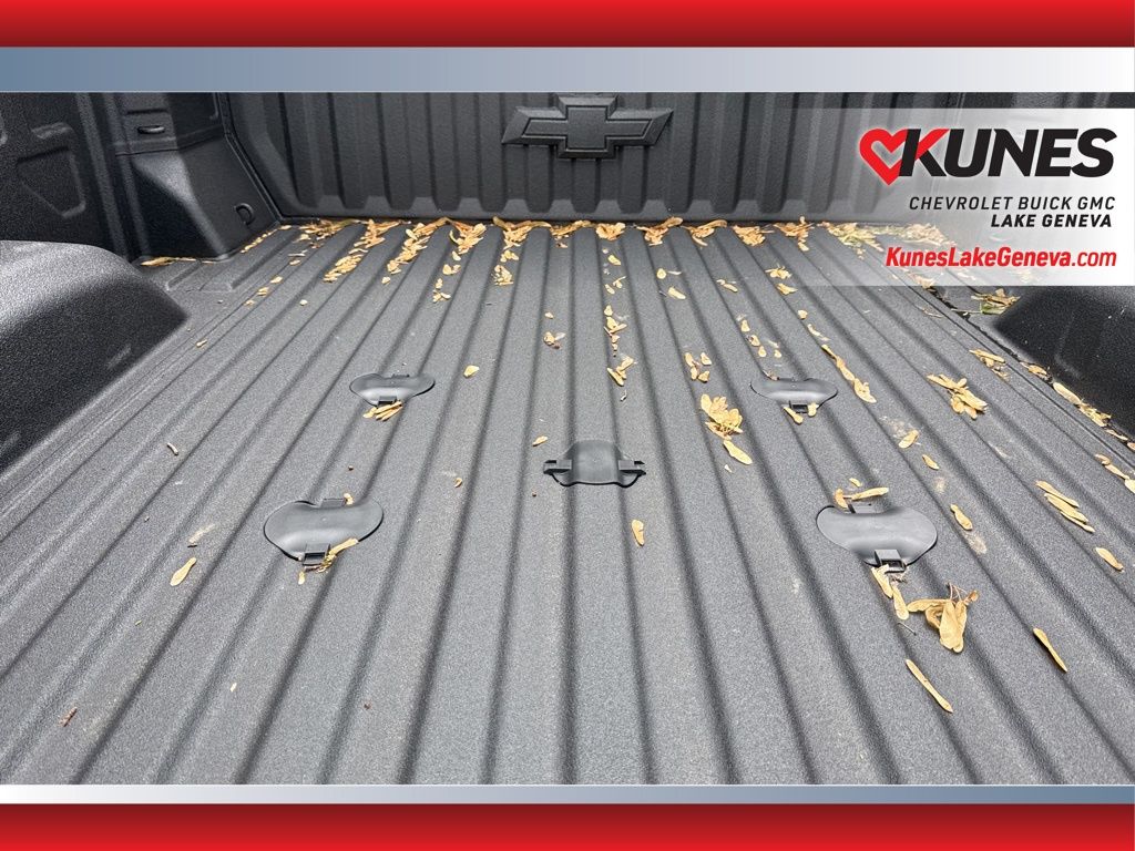Vehicle image 9 of 53
