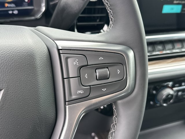 Vehicle image 18 of 25