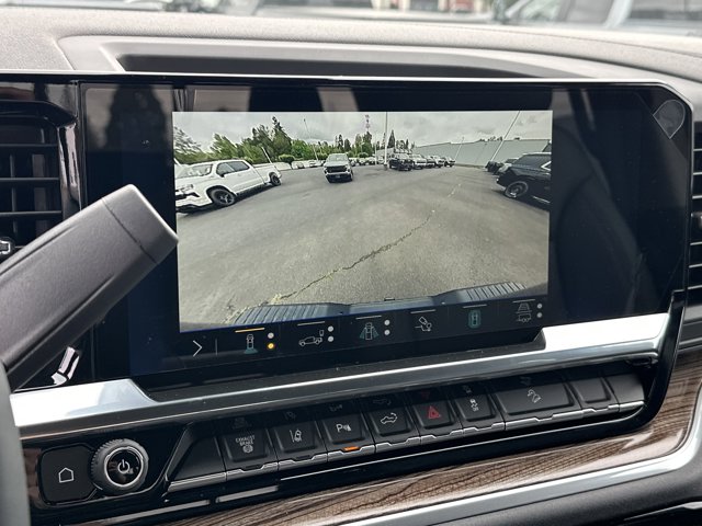 Vehicle image 22 of 25