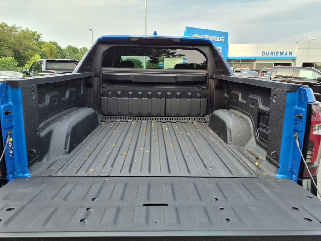 Vehicle image 25 of 31