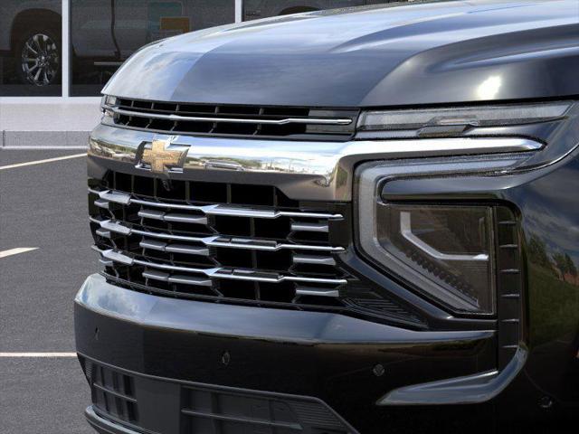 2025 Chevrolet Suburban Premier Image 19 of 24