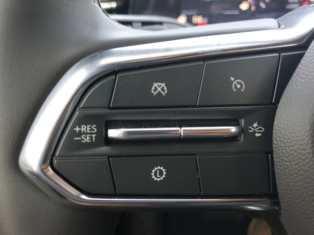 2025 Chevrolet Suburban Premier Image 28 of 35