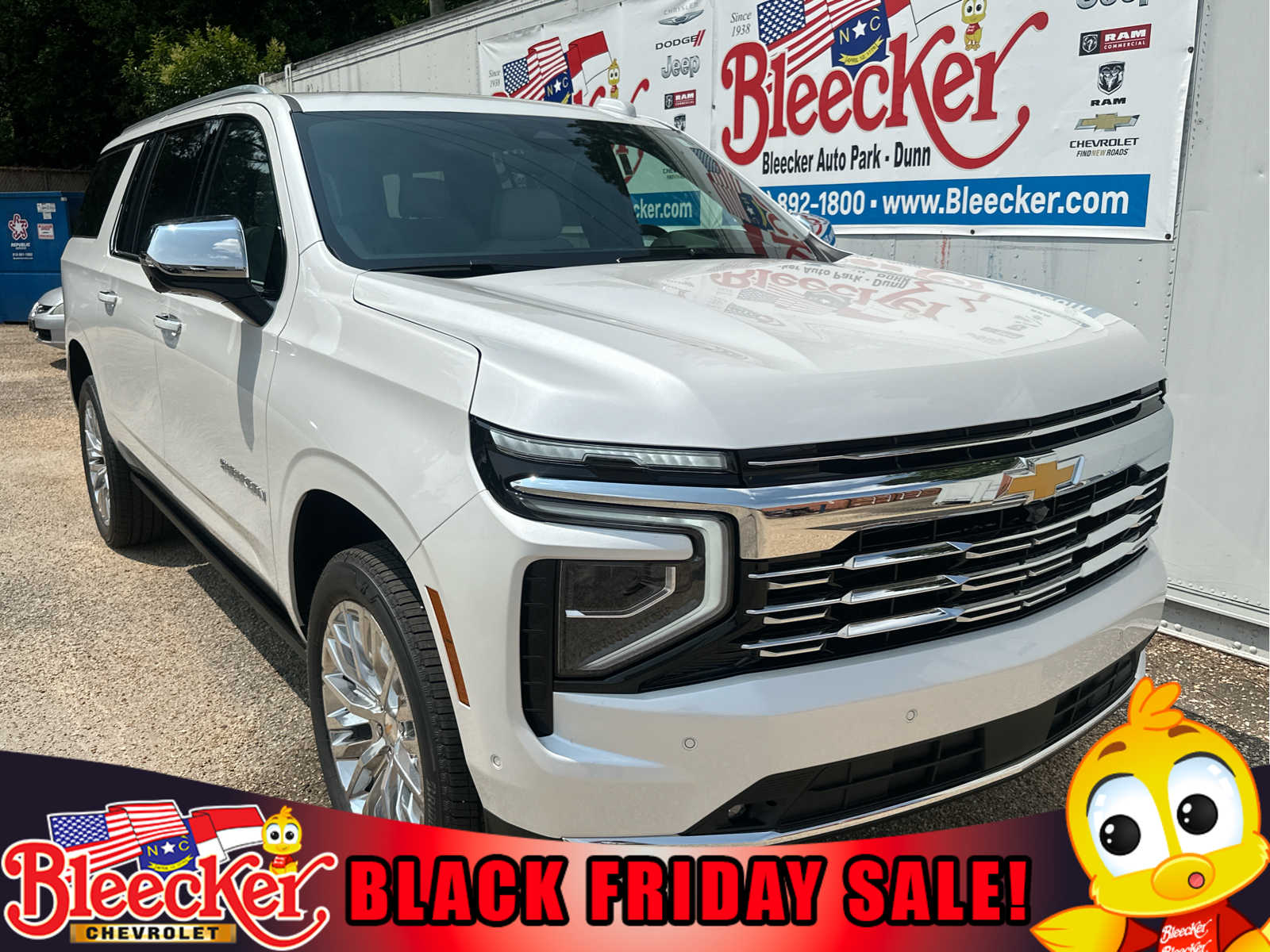 2025 Chevrolet Suburban Premier Image 3 of 51