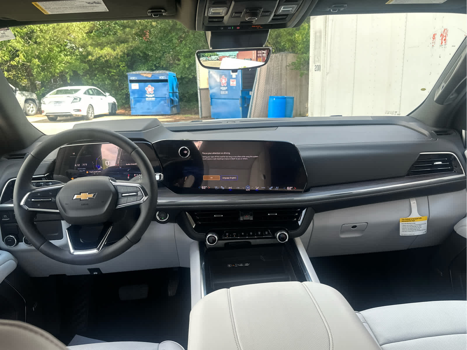 2025 Chevrolet Suburban Premier Image 51 of 54