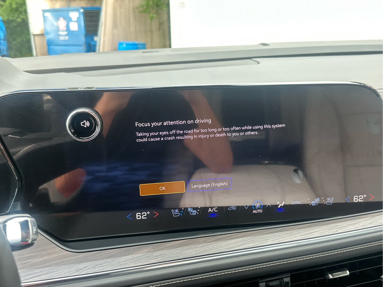 2025 Chevrolet Suburban Premier Image 37 of 54