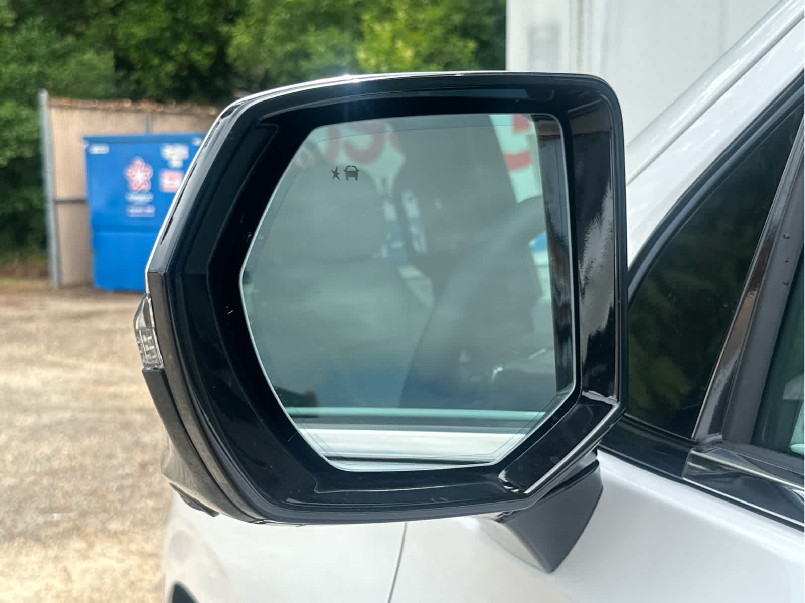 2025 Chevrolet Suburban Premier Image 15 of 54