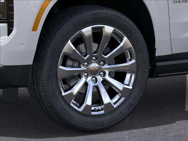 2025 Chevrolet Suburban Premier Image 9 of 24