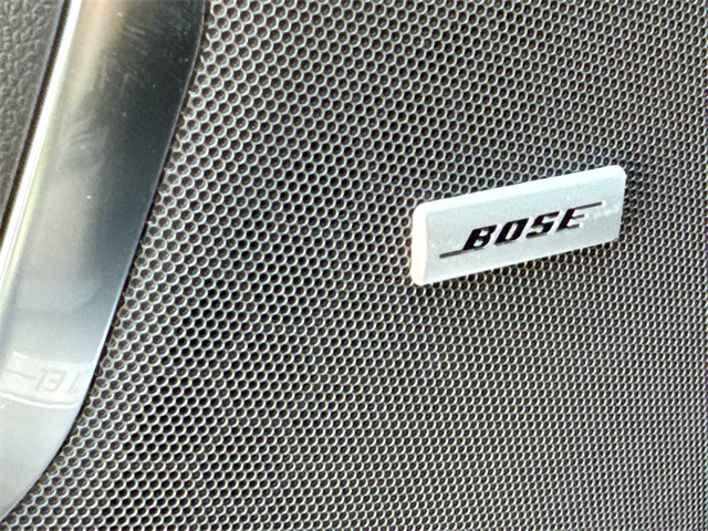 2025 Chevrolet Suburban Premier Image 26 of 42