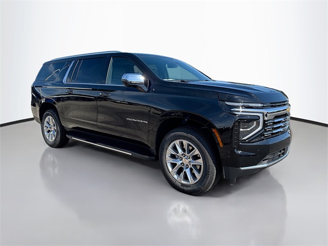 2025 Chevrolet Suburban Premier Image 3 of 42