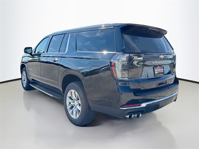 2025 Chevrolet Suburban Premier Image 7 of 42