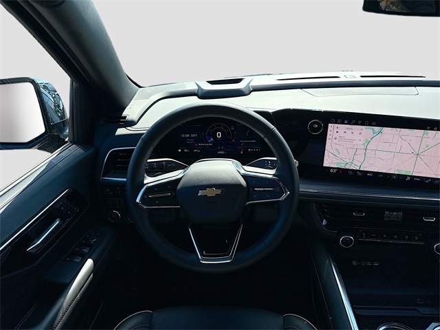 2025 Chevrolet Suburban Premier Image 17 of 42