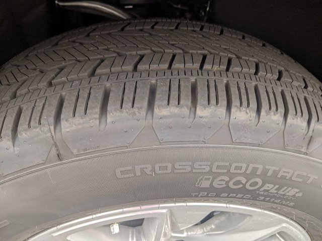 2025 Chevrolet Suburban Premier Image 10 of 25