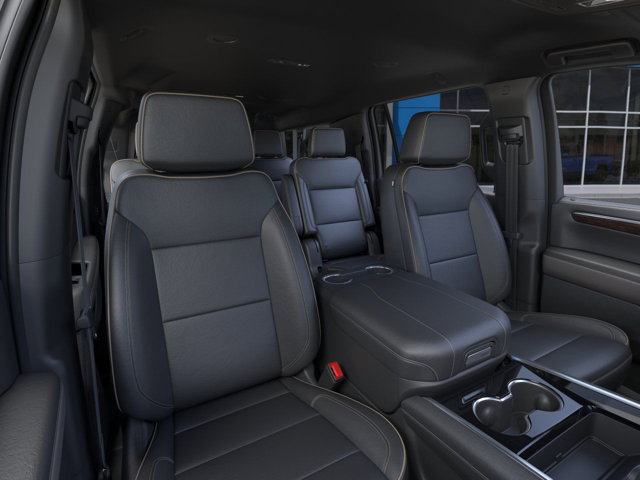 2025 Chevrolet Suburban Premier Image 17 of 23