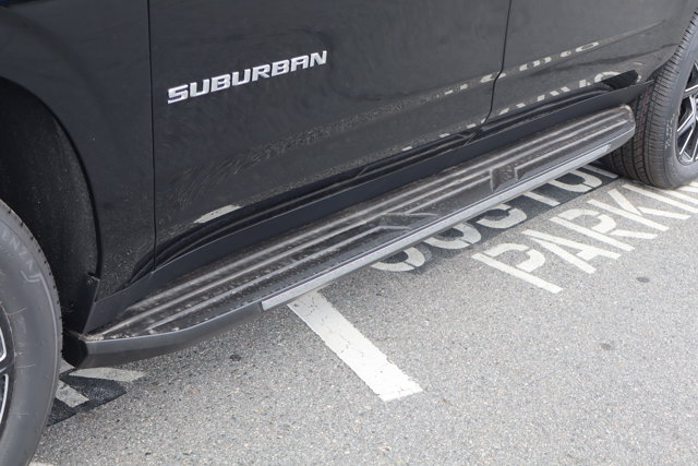 2025 Chevrolet Suburban Premier Image 27 of 29