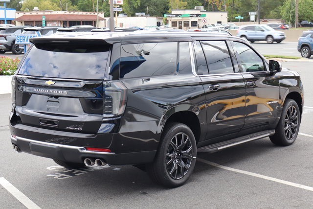 2025 Chevrolet Suburban Premier Image 4 of 29
