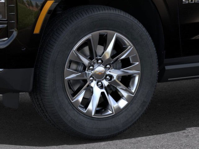 2025 Chevrolet Suburban Premier Image 18 of 48