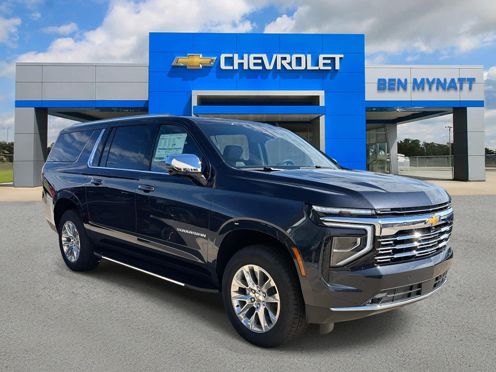 2025 Chevrolet Suburban Premier Image 2 of 52