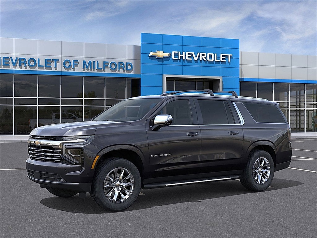 2025 Chevrolet Suburban Premier Image 3 of 24