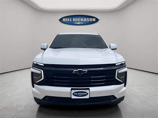 2025 Chevrolet Suburban RST Image 2 of 35