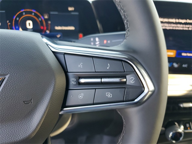 Vehicle image 17 of 22
