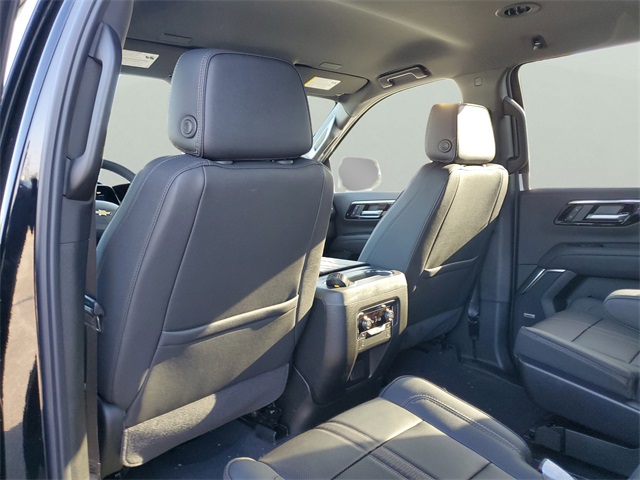 Vehicle image 6 of 22