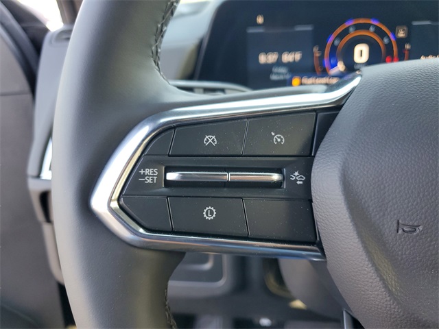 Vehicle image 18 of 22