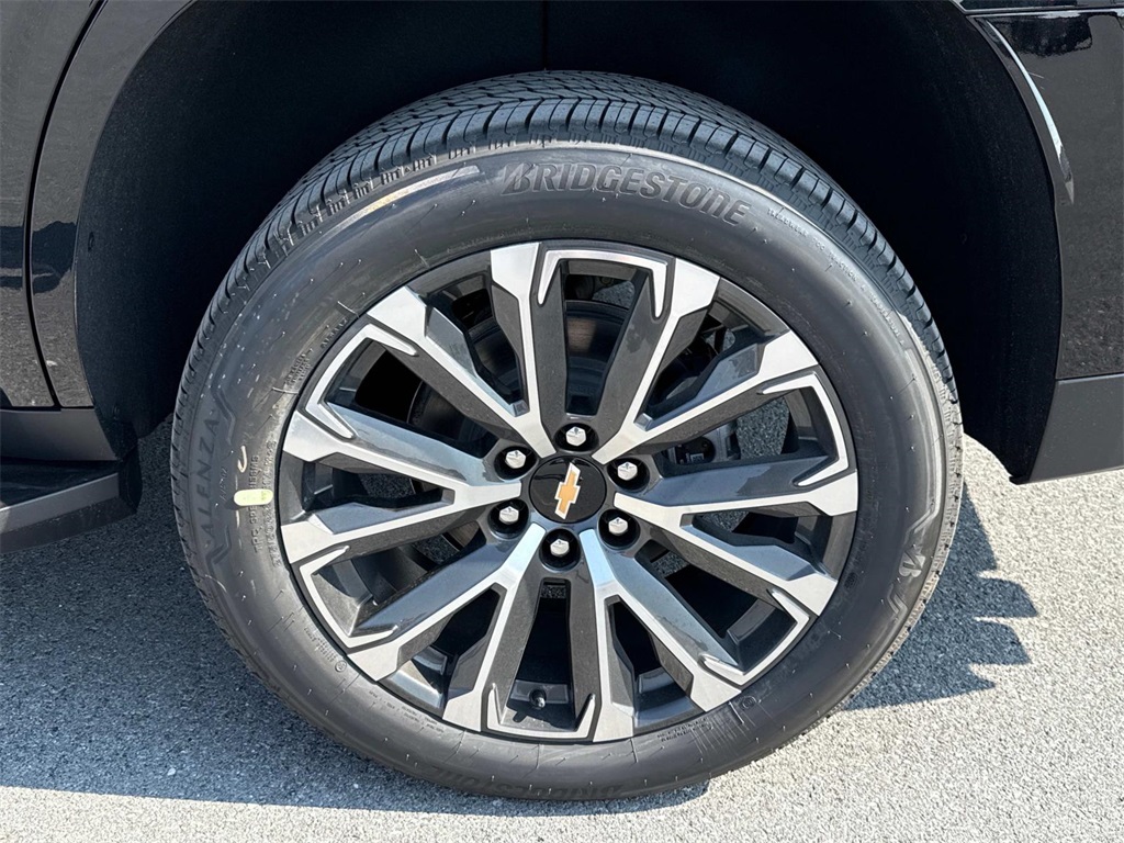 Vehicle image 18 of 19