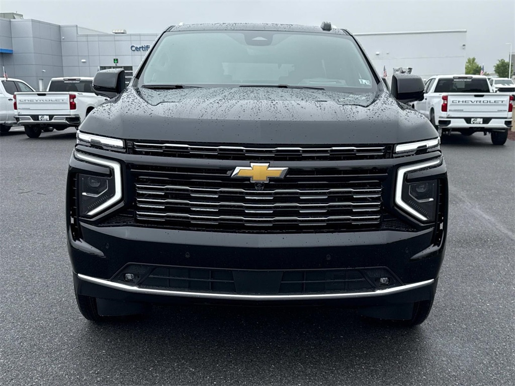 Vehicle image 2 of 19
