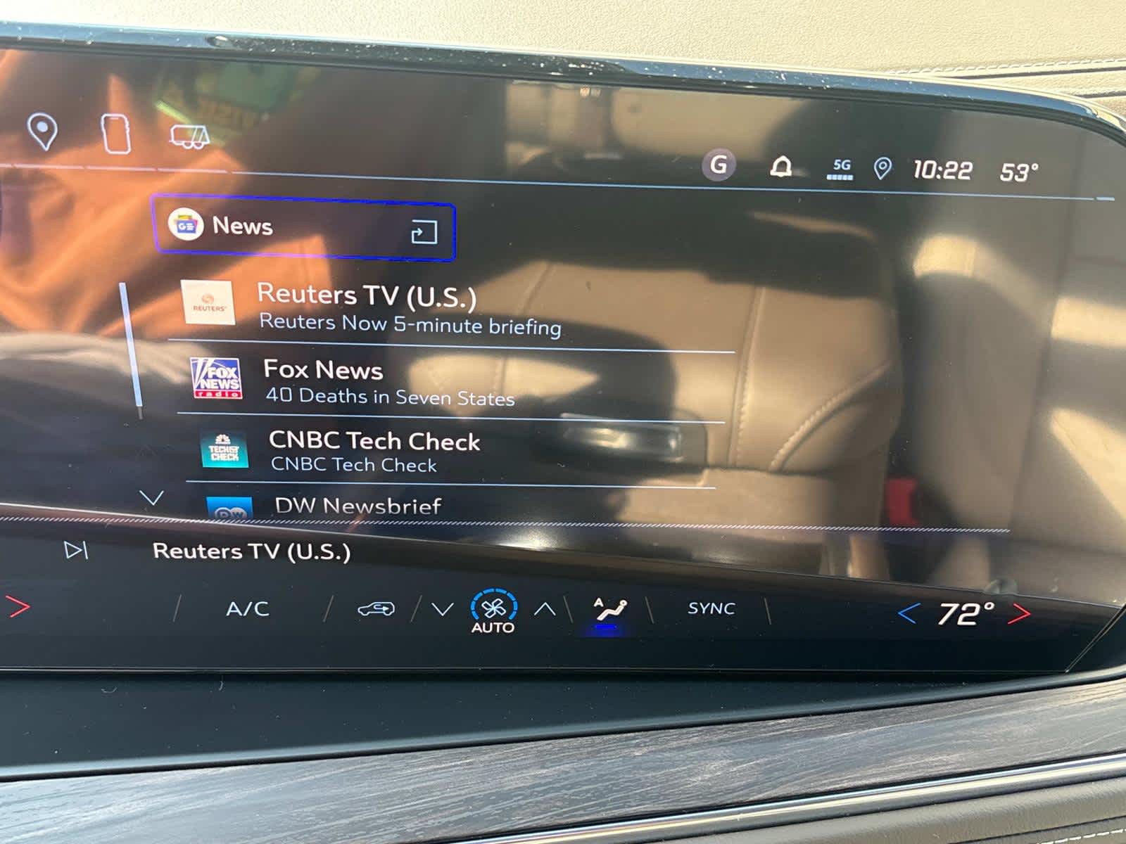 Vehicle image 10 of 50