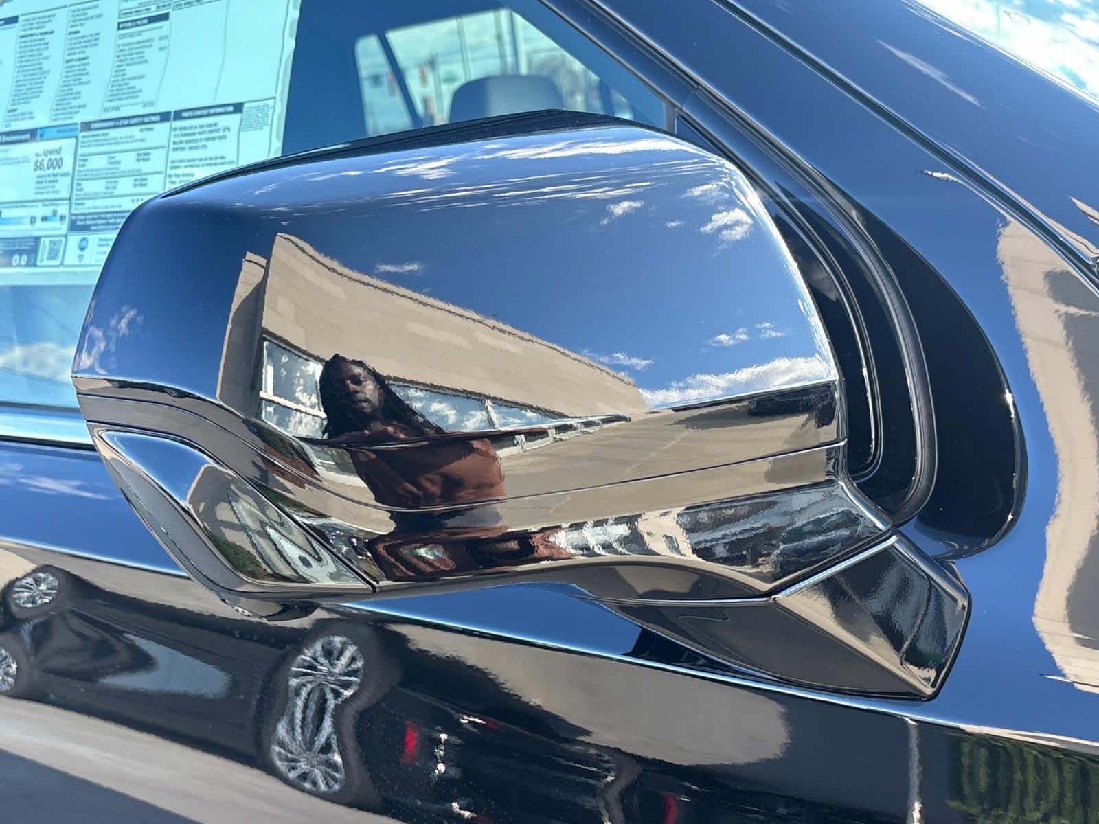 Vehicle image 43 of 50