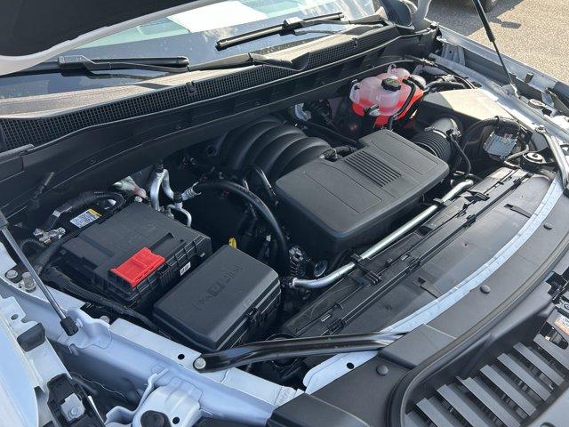 Vehicle image 13 of 35