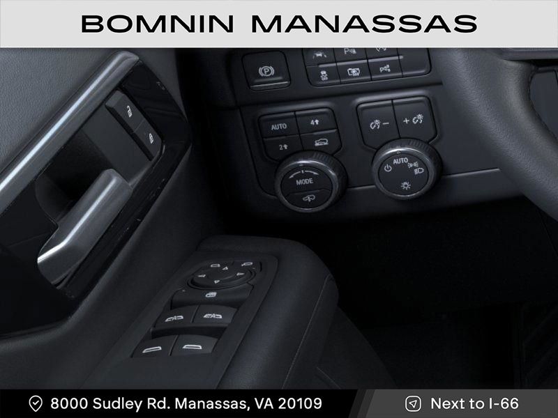 Vehicle image 22 of 24