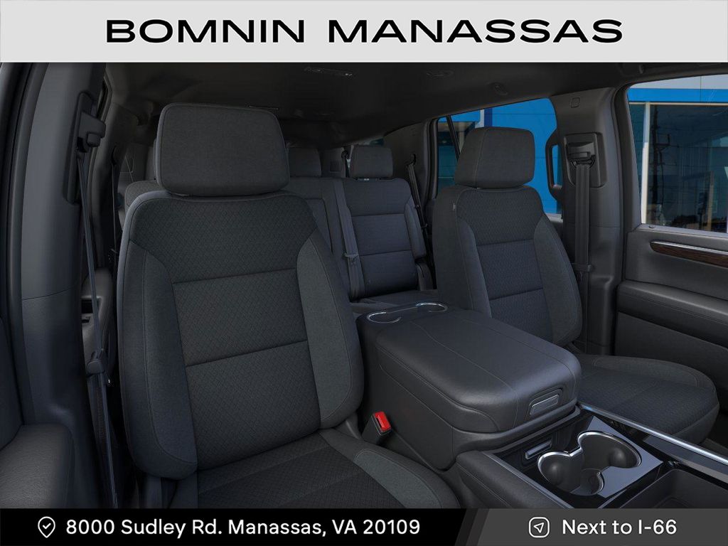 Vehicle image 16 of 24