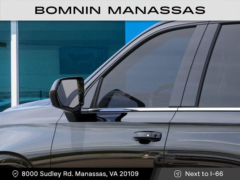 Vehicle image 12 of 24