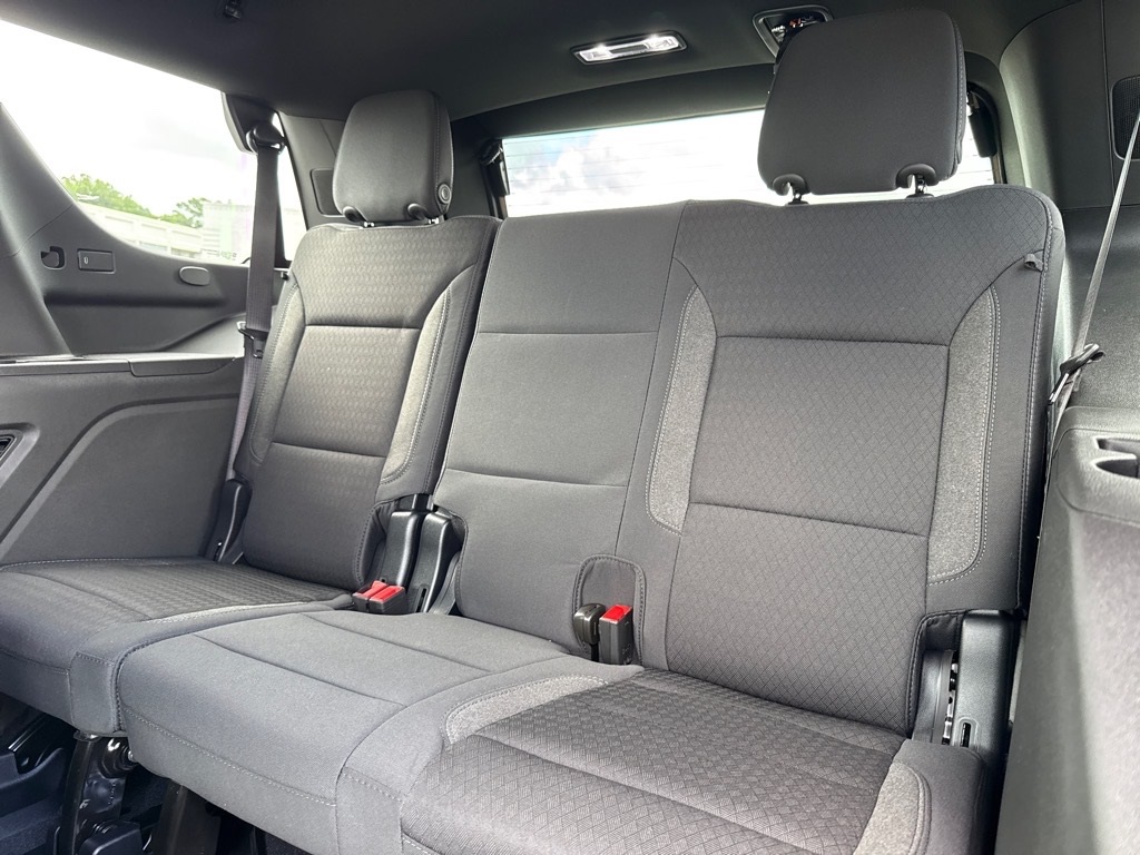 Vehicle image 13 of 30
