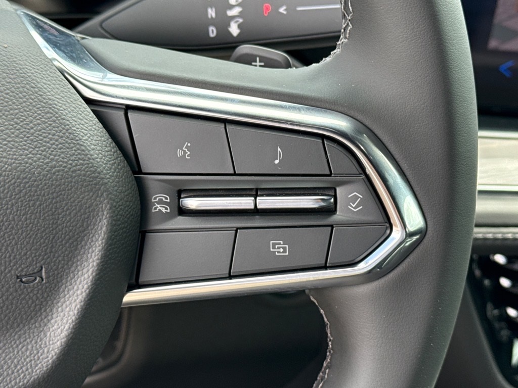 Vehicle image 22 of 30