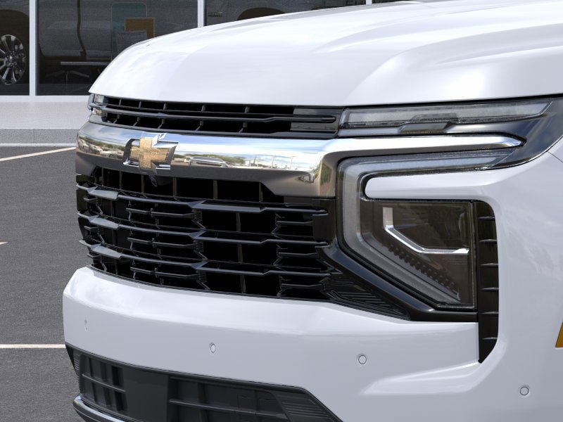 Vehicle image 34 of 36