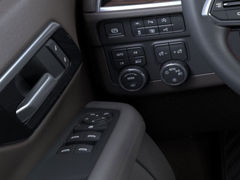 Vehicle image 24 of 36