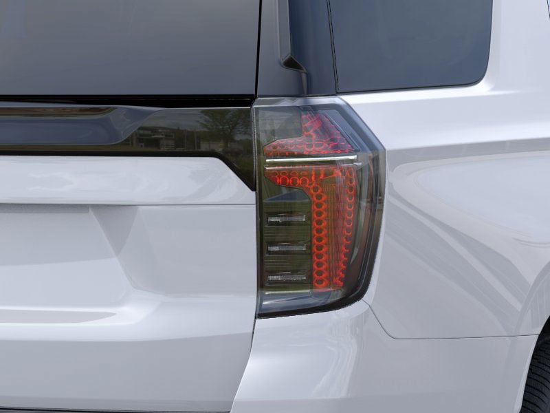 Vehicle image 27 of 36