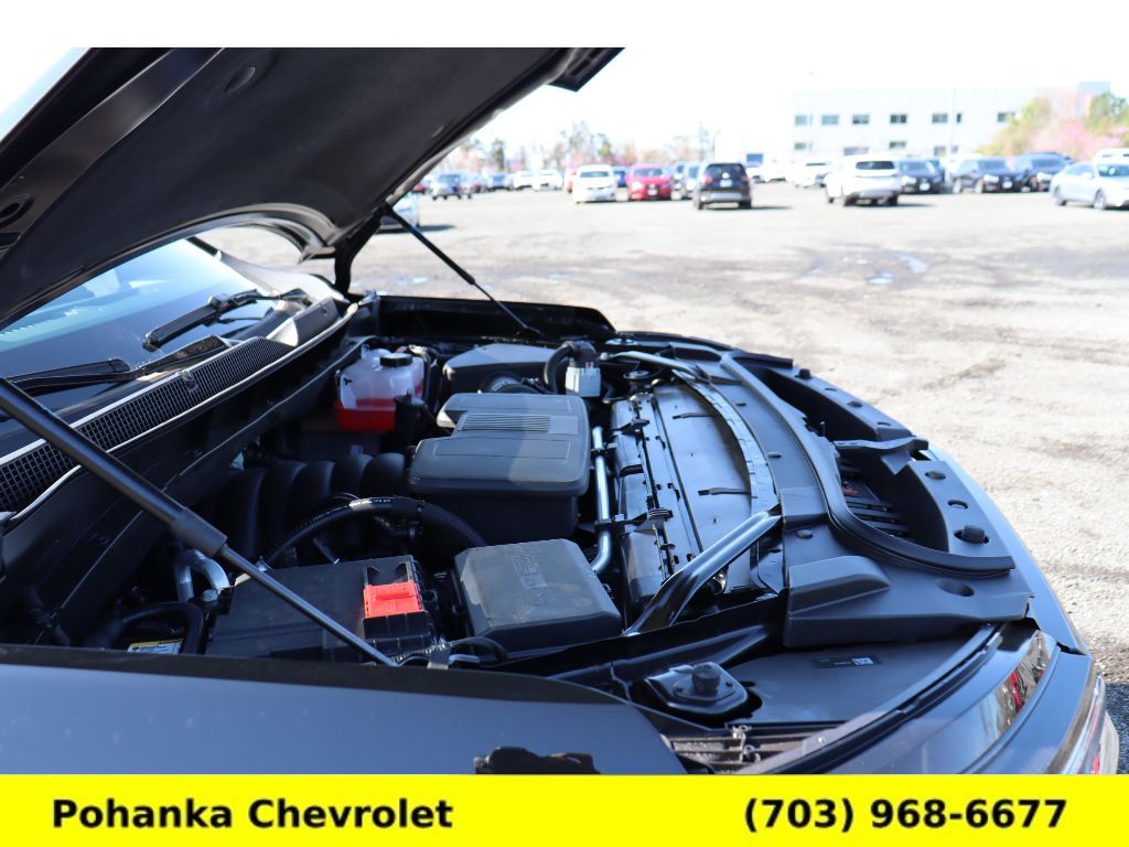Vehicle image 30 of 36