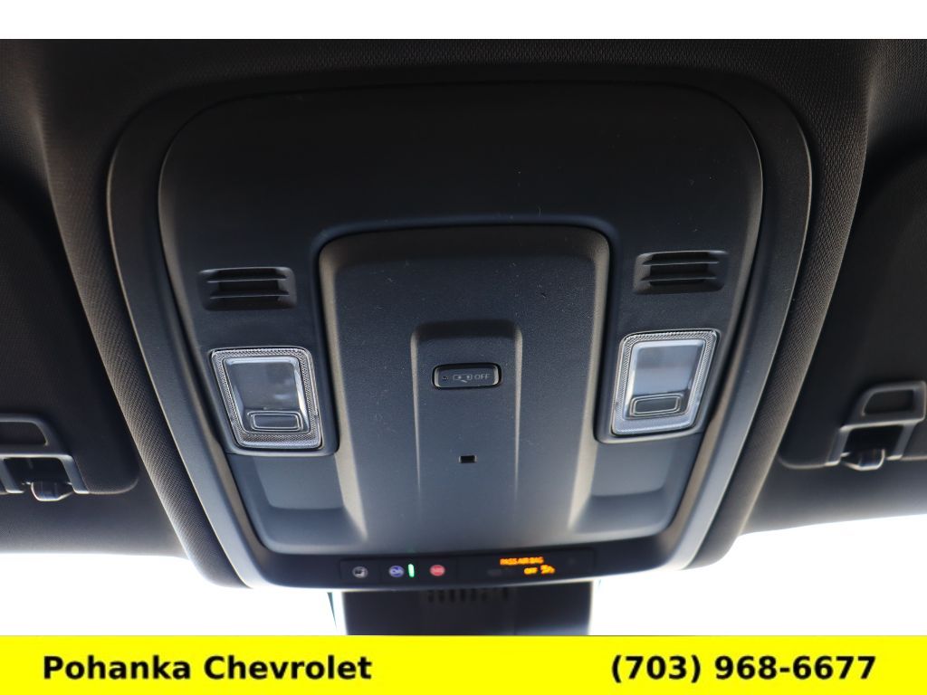 Vehicle image 16 of 36