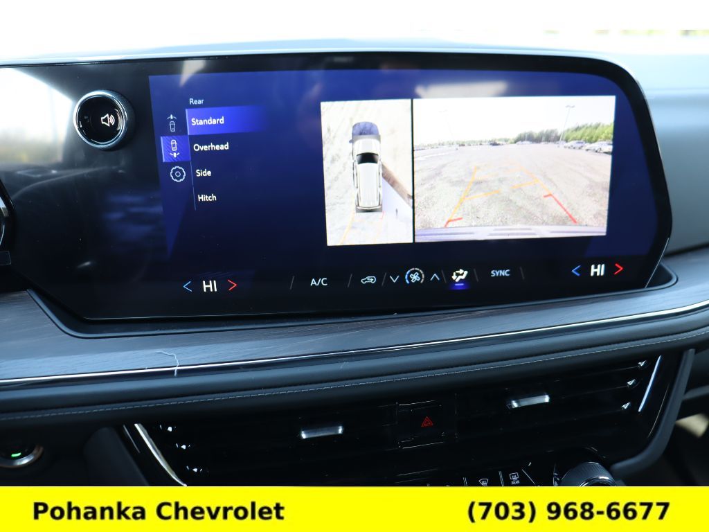 Vehicle image 14 of 36