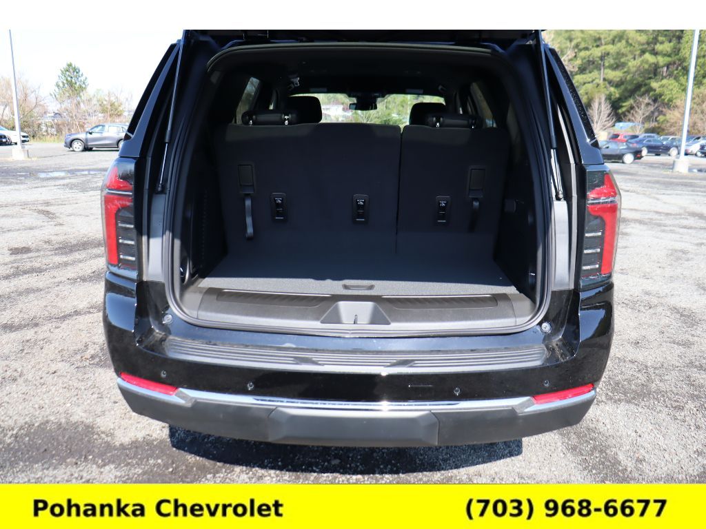 Vehicle image 27 of 36