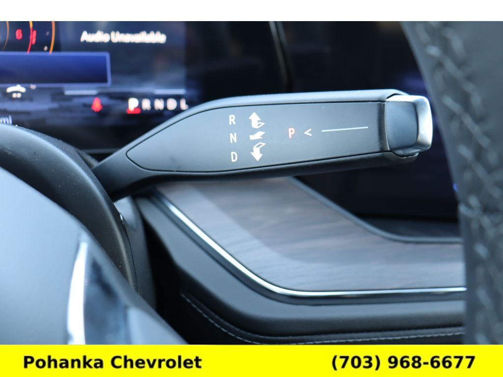 Vehicle image 10 of 36