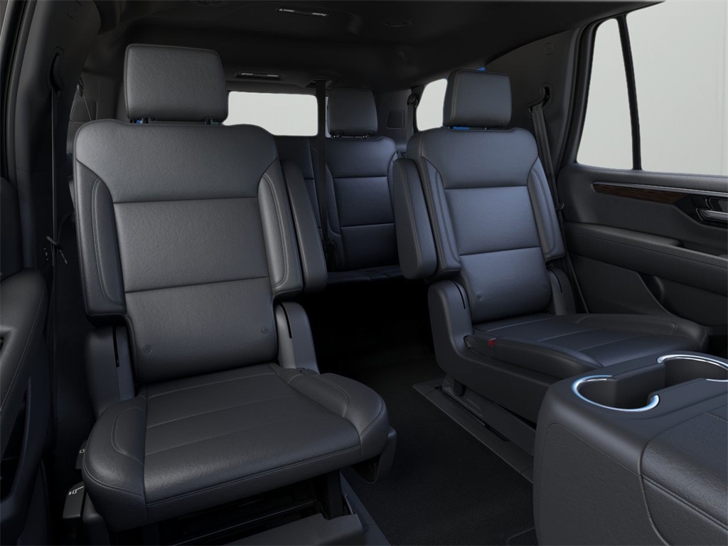 Vehicle image 17 of 24