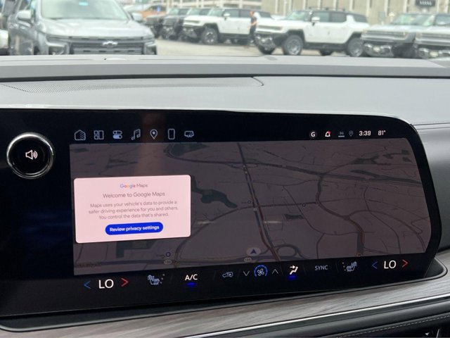 Vehicle image 16 of 24