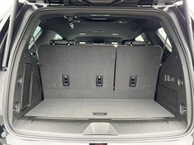 Vehicle image 18 of 22