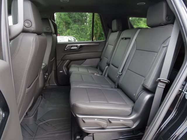 Vehicle image 12 of 26