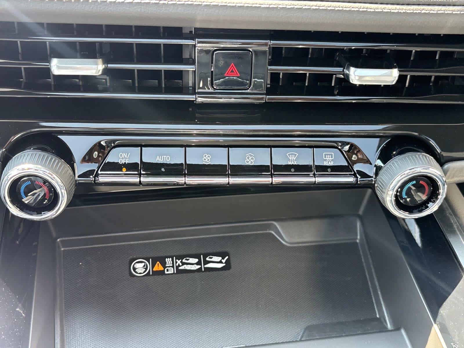 Vehicle image 22 of 53